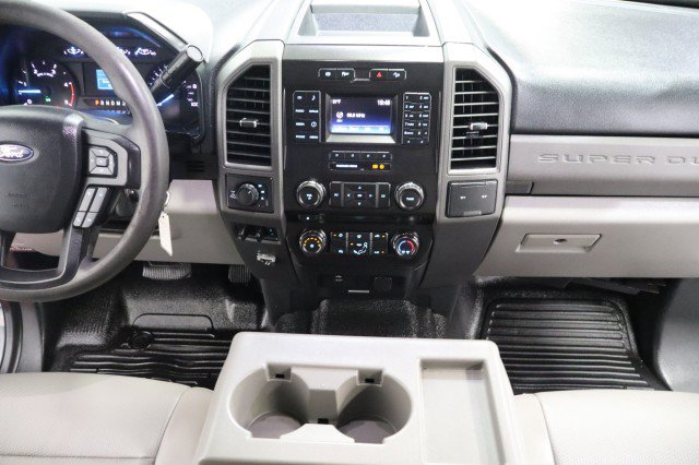 Used 2018 Ford F250 XL w/ Power Equipment Group AWD/4WD image 56