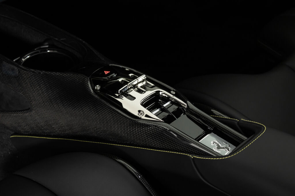 Certified 2022 Ferrari SF90 Stradale image 38