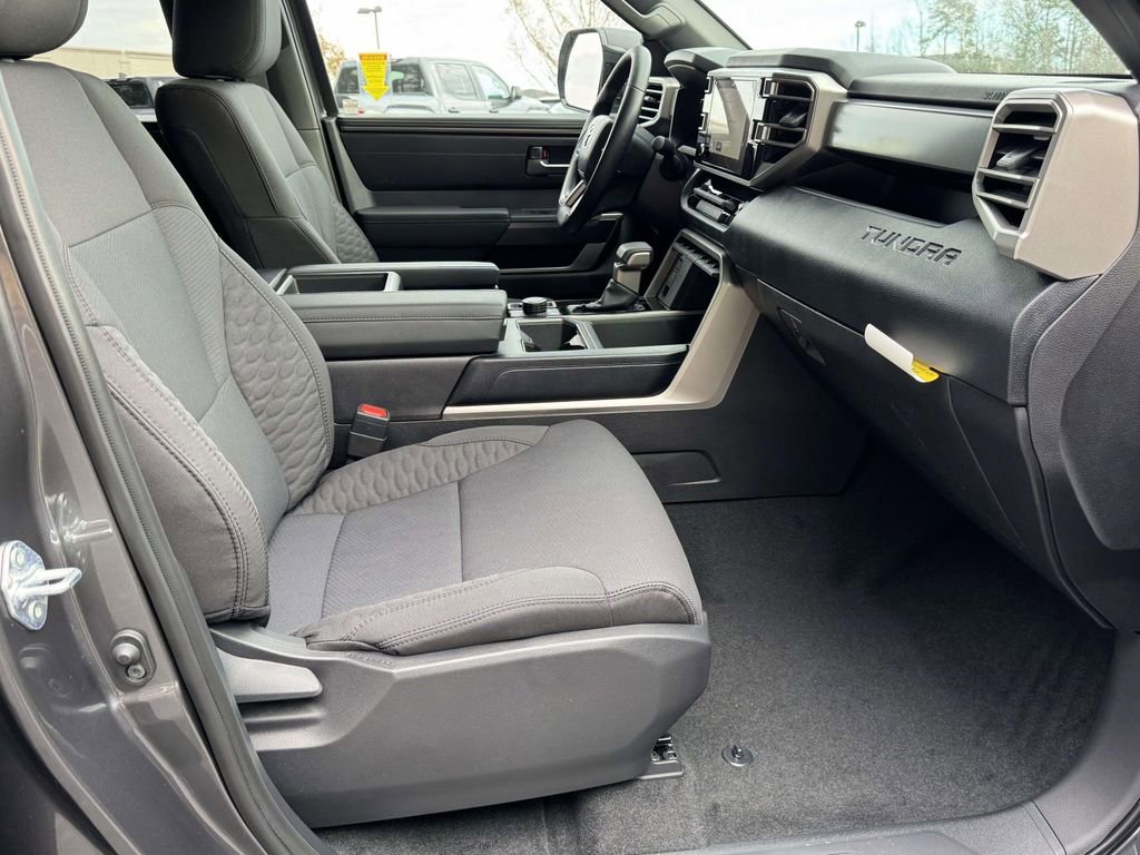 New 2026 Toyota Tundra SR5 w/ SR5 Convenience Package image 12