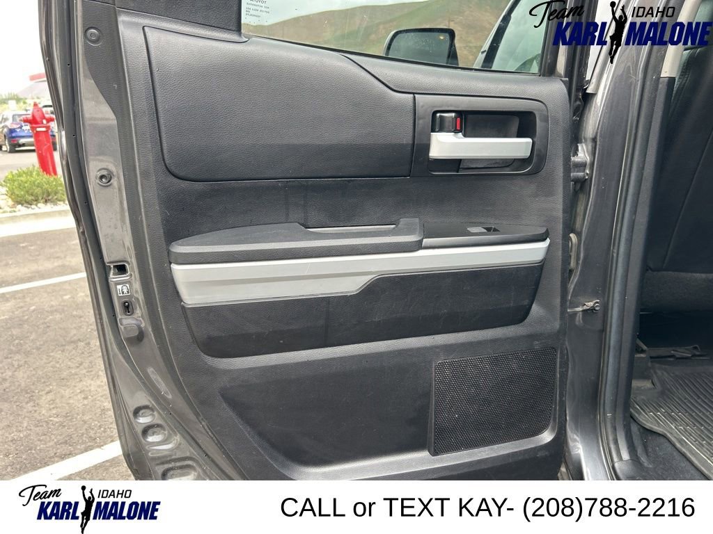 Used 2020 Toyota Tundra Limited w/ Limited Premium Package AWD/4WD image 23