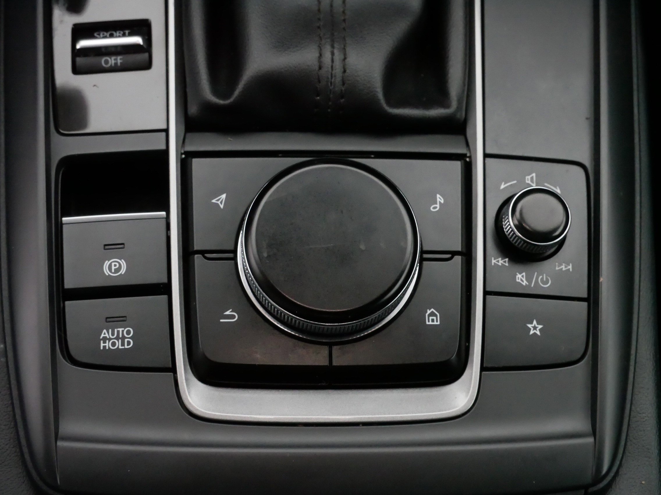 Used 2022 MAZDA CX-30 AWD 2.5 S w/ Select Package image 27