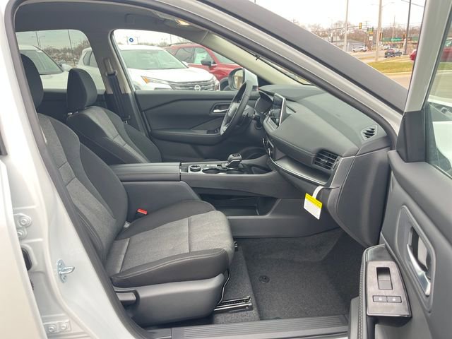 New 2026 Nissan Rogue SV image 17