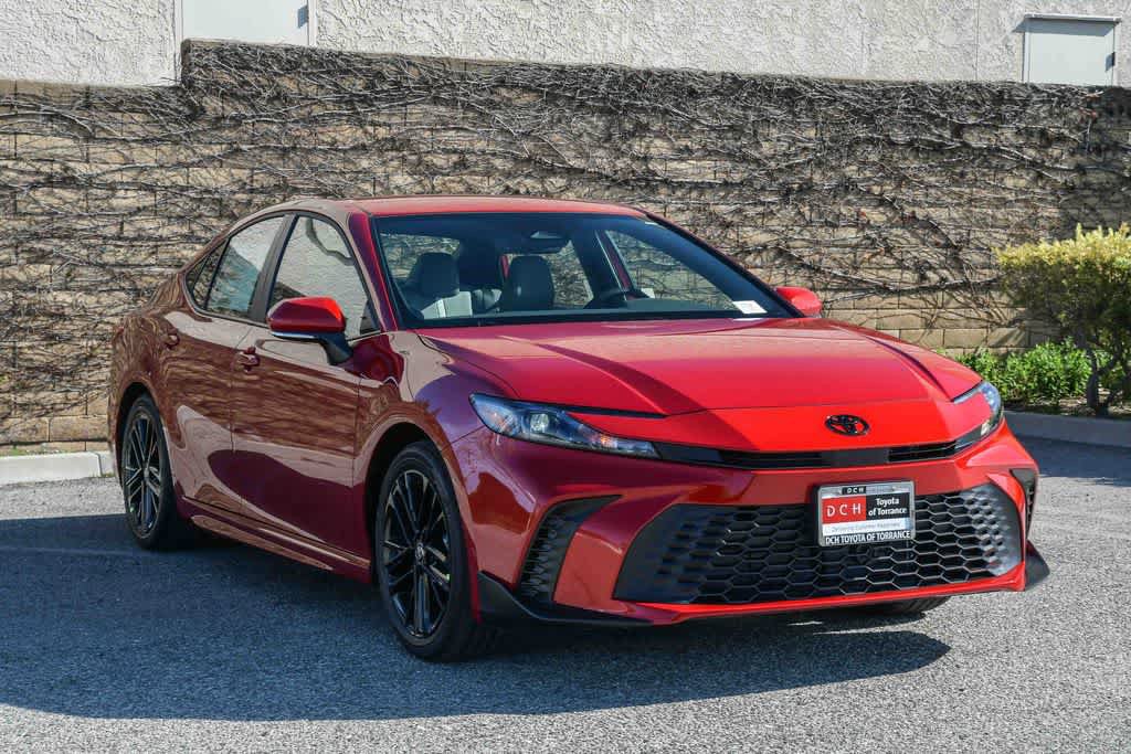New 2026 Toyota Camry SE w/ Multimedia Upgrade Package video 3