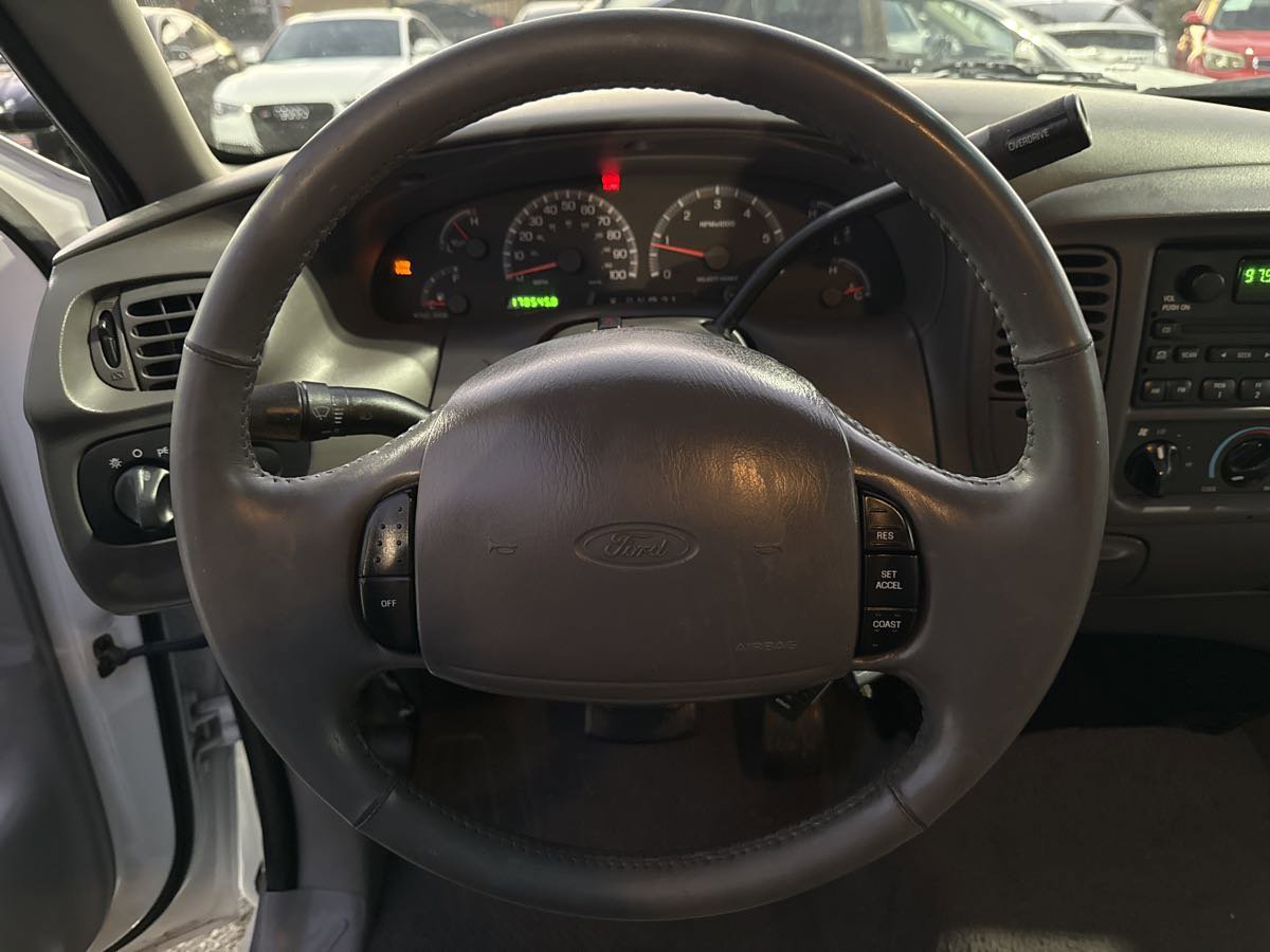 Used 2001 Ford F150 XL AWD/4WD image 29