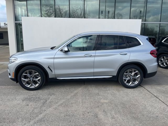Used 2021 BMW X3 xDrive30i w/ Executive Package image 2