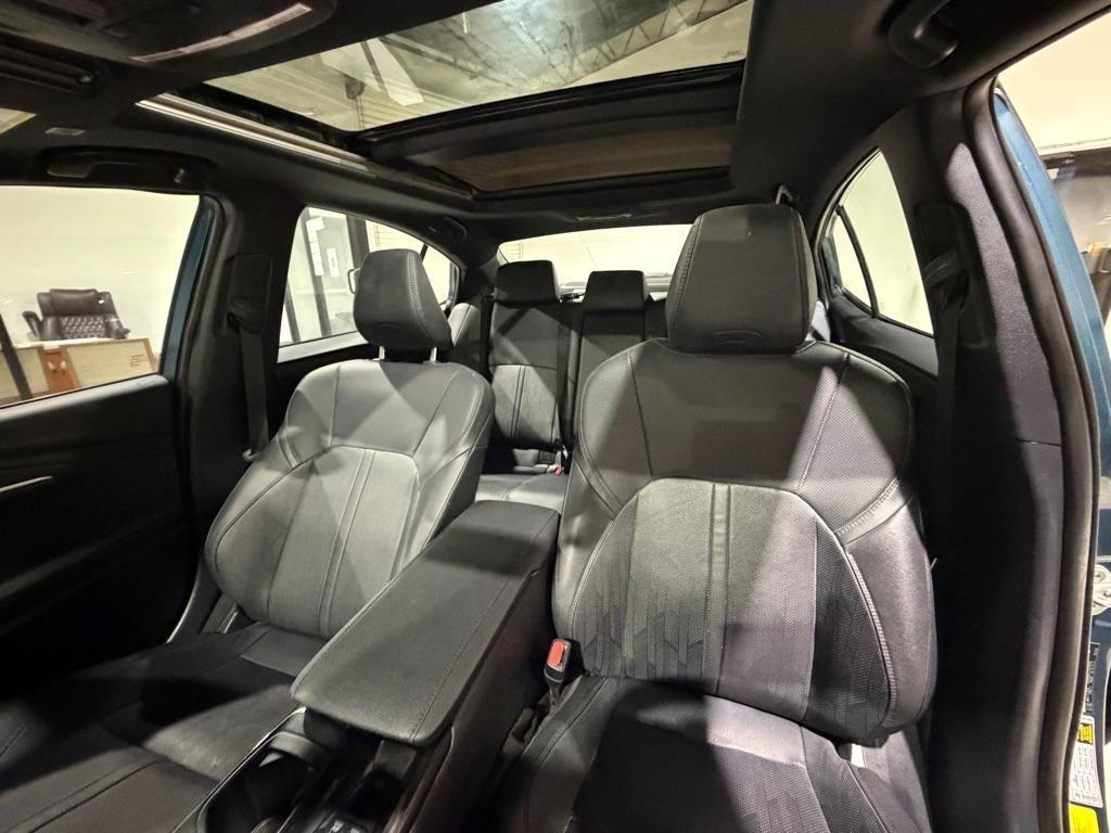 Used 2025 Toyota Camry XSE w/ Premium Package FWD image 17