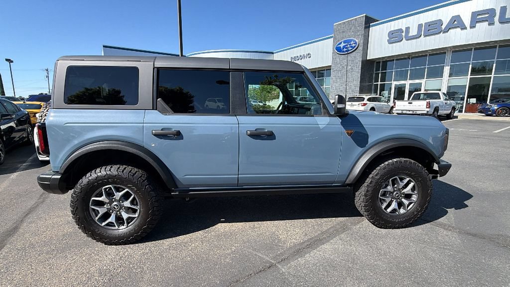 Used 2024 Ford Bronco Badlands AWD/4WD image 3