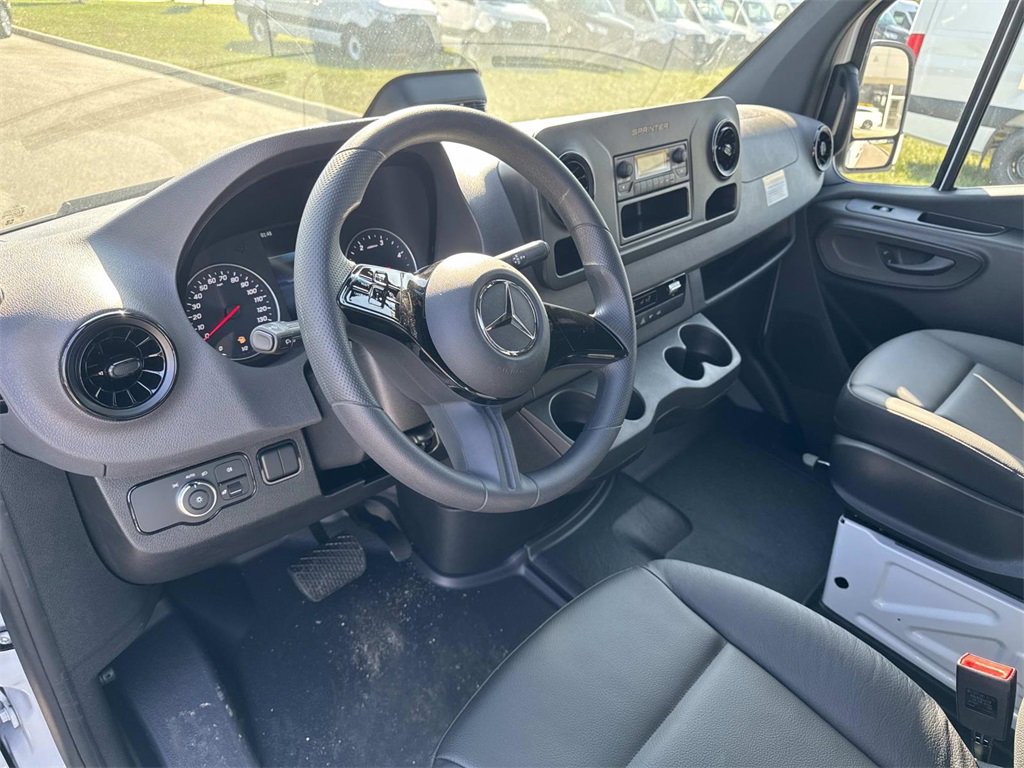 New 2025 Mercedes-Benz Sprinter 2500 image 19