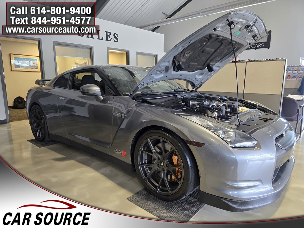 Used 2009 Nissan GT-R Premium image 9