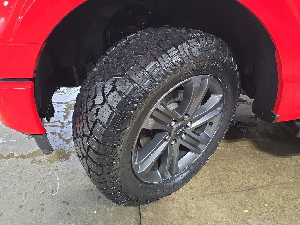 Used 2023 Ford F150 Lariat w/ Equipment Group 502A High image 33