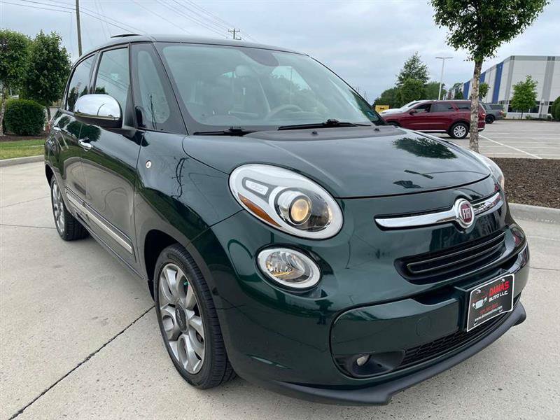 Used 2014 FIAT 500L Lounge FWD image 11