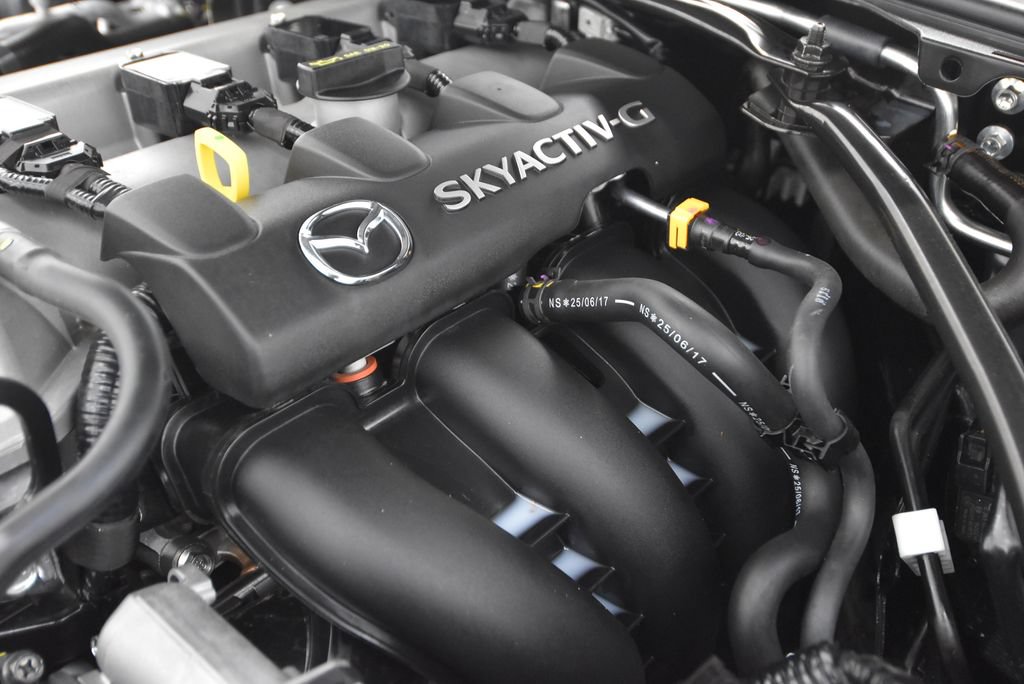 Used 2025 MAZDA MX-5 Miata RF Club RWD image 44