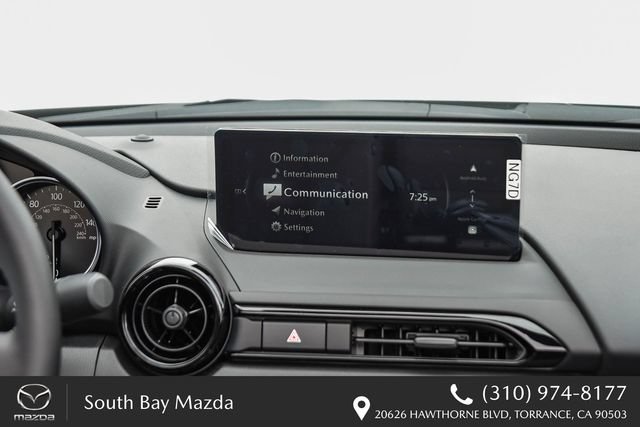 New 2026 MAZDA MX-5 Miata Club w/ Interior Package RWD image 16