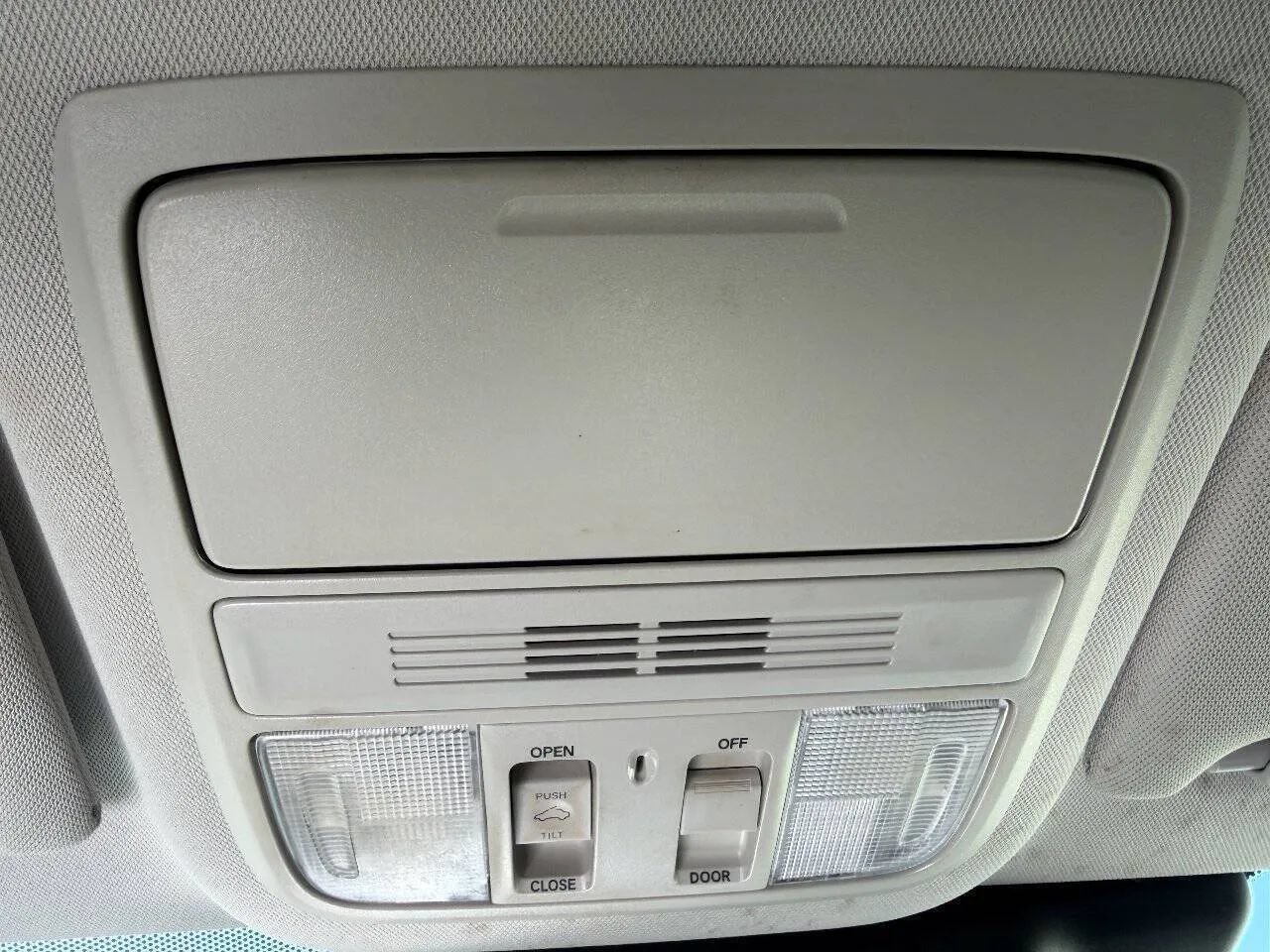 Used 2021 Honda Accord EX-L image 23