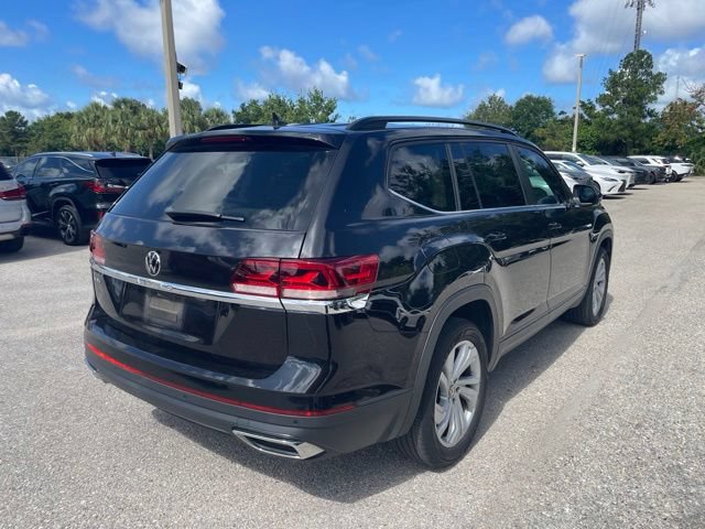 Used 2022 Volkswagen Atlas SE FWD image 2