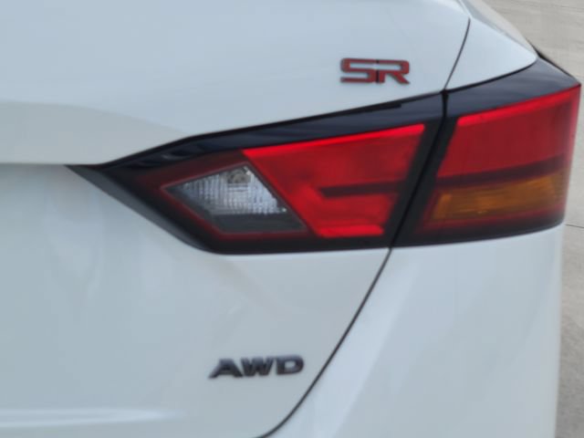 New 2026 Nissan Altima 2.5 SR AWD/4WD image 13