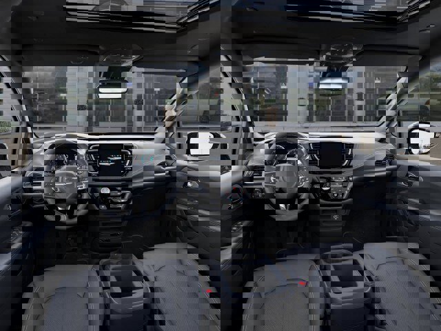 New 2026 Chrysler Pacifica Select image 14