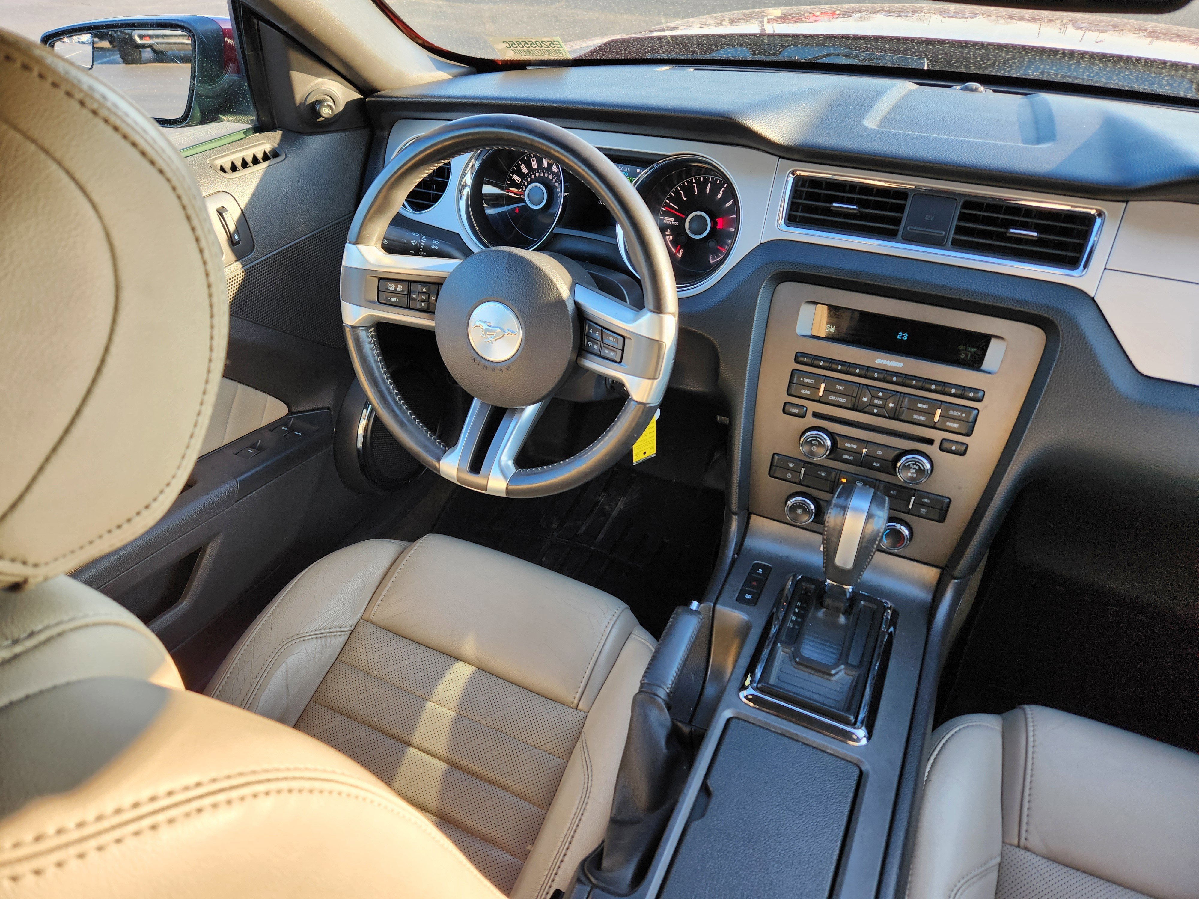 Used 2014 Ford Mustang Premium image 14