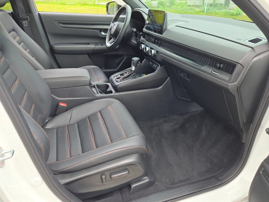 Used 2024 Honda CR-V Sport-L image 9