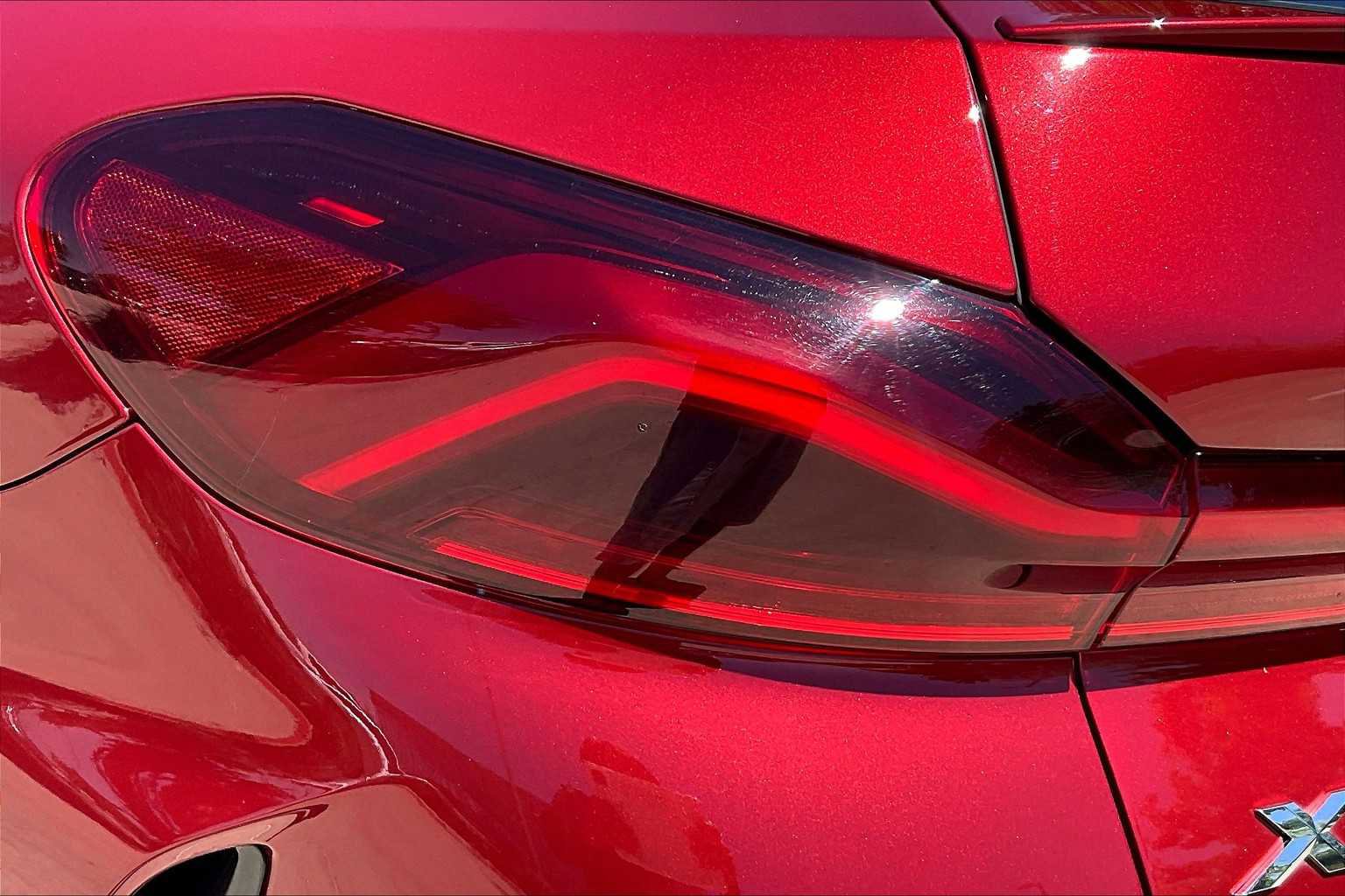 Used 2023 BMW X6 xDrive40i w/ Executive Package image 53