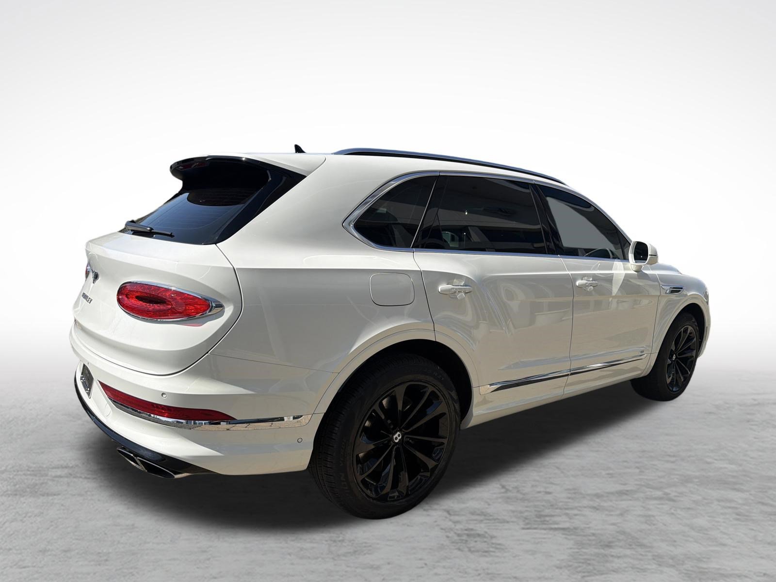 Used 2021 Bentley Bentayga AWD/4WD image 10