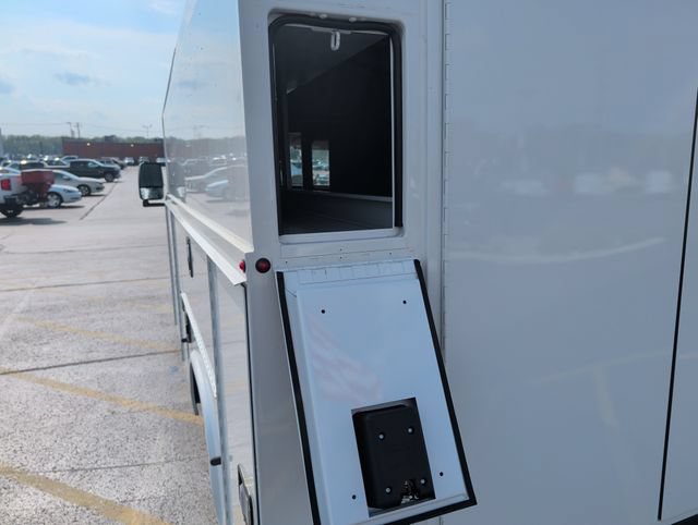 New 2026 Chevrolet Express 3500 w/ Power Convenience Package RWD image 23