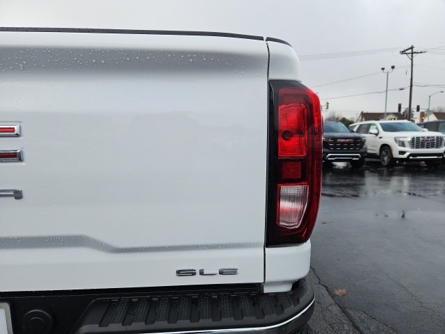 New 2026 GMC Sierra 2500 SLE w/ Preferred Package image 9