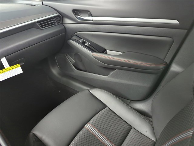 New 2025 Nissan Altima 2.5 SR image 21