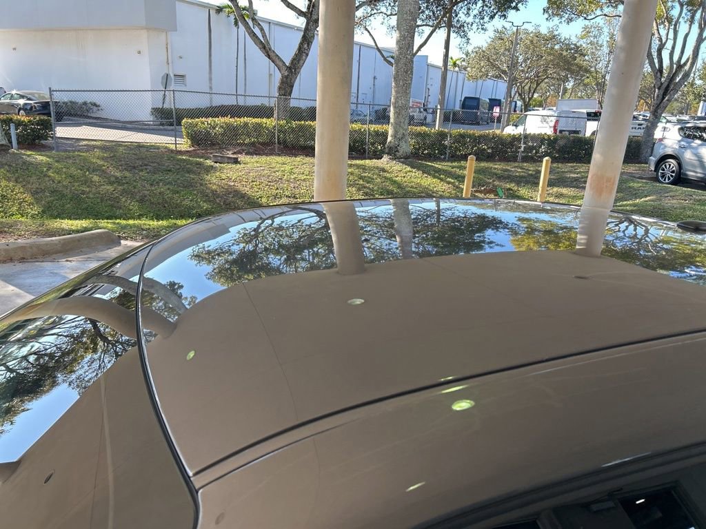 Used 2019 Dodge Challenger R/T w/ Performance Handling Group image 17