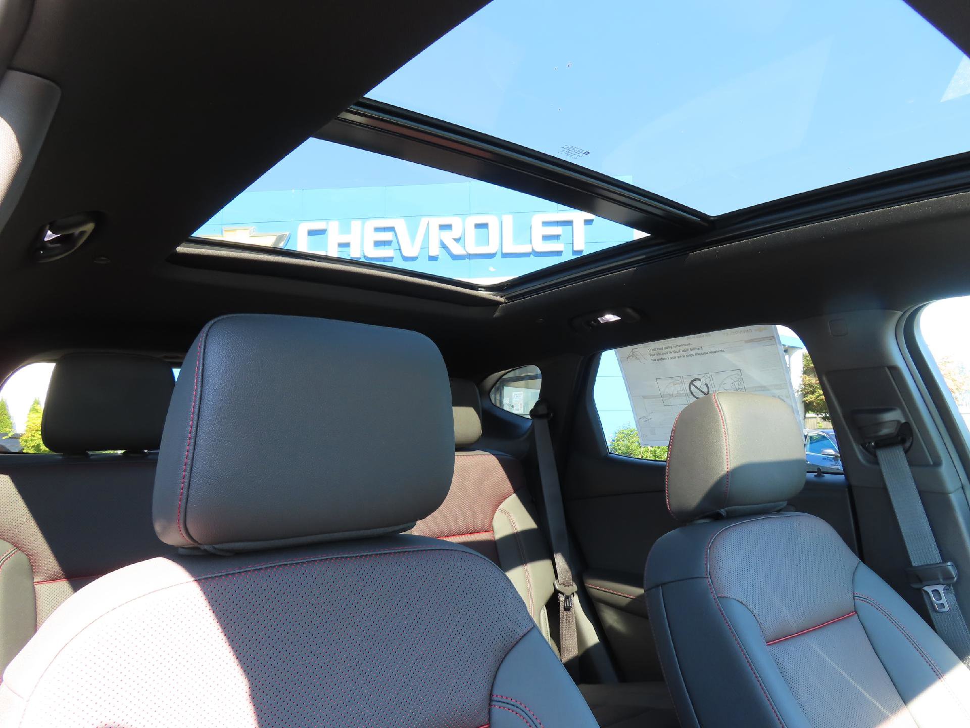 New 2025 Chevrolet Blazer RS w/ Driver Confidence II Package image 39