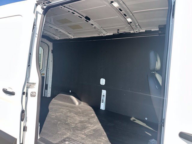 New 2026 Ford Transit 250 148 Medium Roof w/ Load Area Protection Package RWD image 15