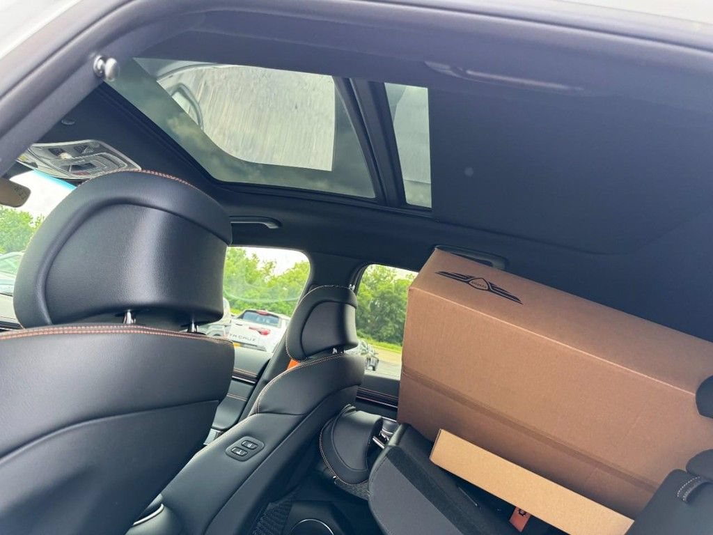 New 2026 Genesis GV70 2.5T Sport Prestige AWD/4WD image 8