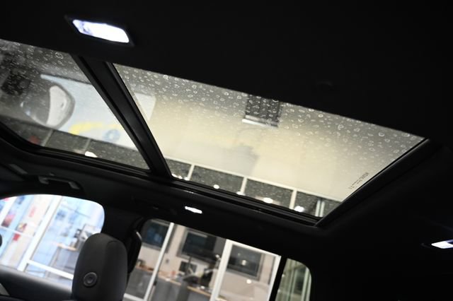 New 2026 Chevrolet Traverse LT w/ Sun and Wheel Package image 20