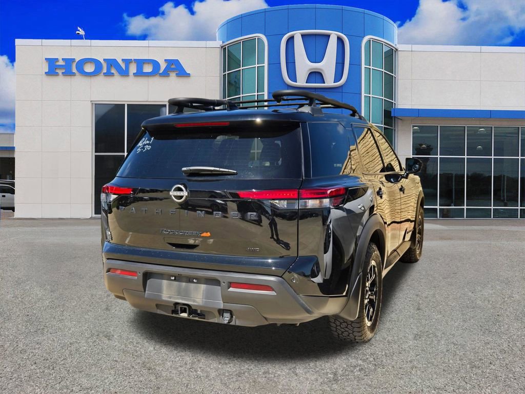 Used 2024 Nissan Pathfinder Rock Creek AWD/4WD image 14