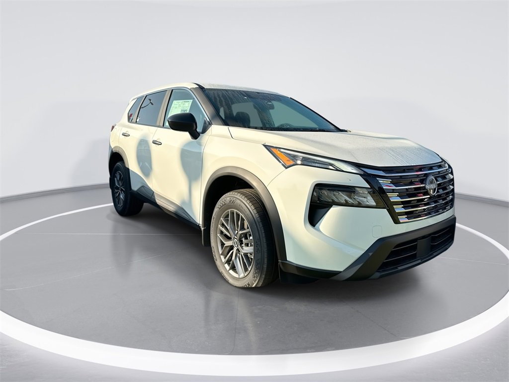 New 2026 Nissan Rogue S image 2