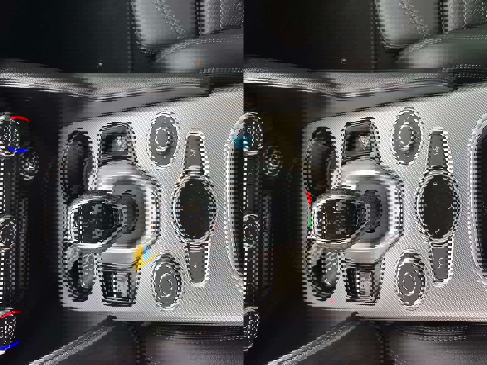 Used 2023 Alfa Romeo Giulia Veloce image 17