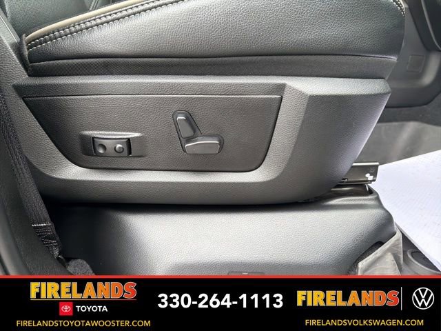 Used 2024 RAM 3500 Laramie w/ Night Edition image 48