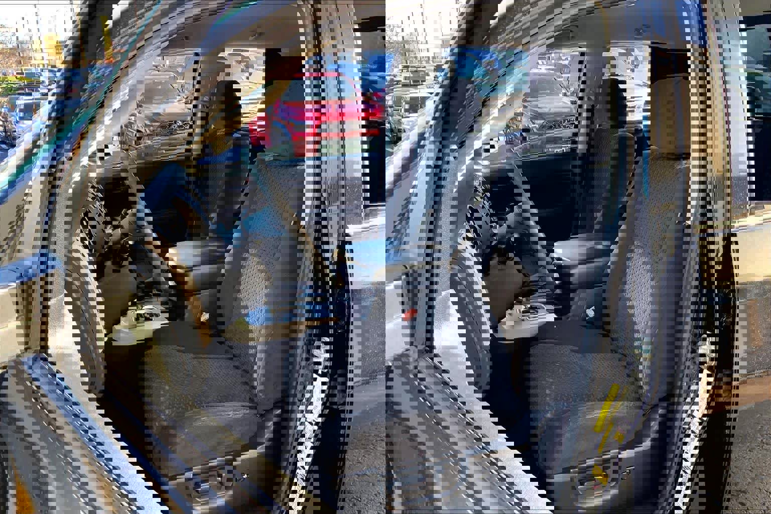 Used 2013 Toyota Tundra Double Cab 4.6L V8 6-Spd AT w/ SR5 Pkg image 7