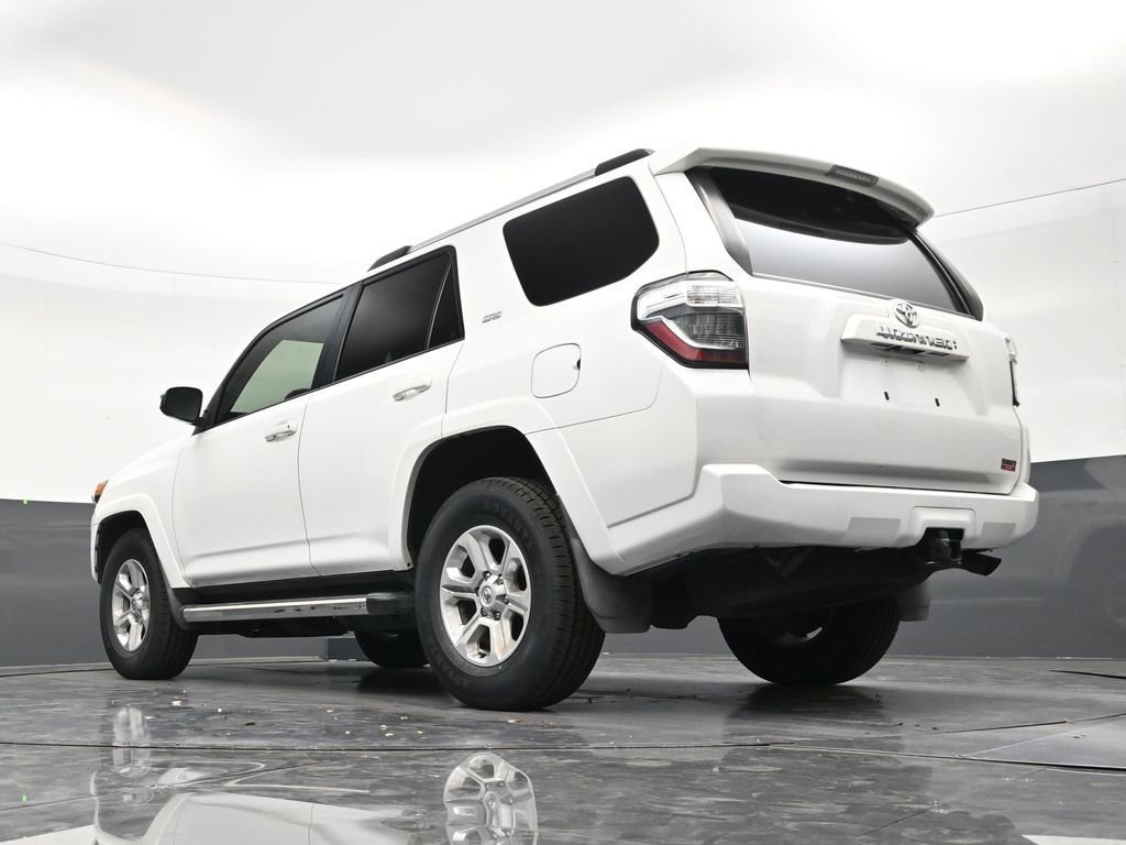 Used 2022 Toyota 4Runner SR5 RWD image 22