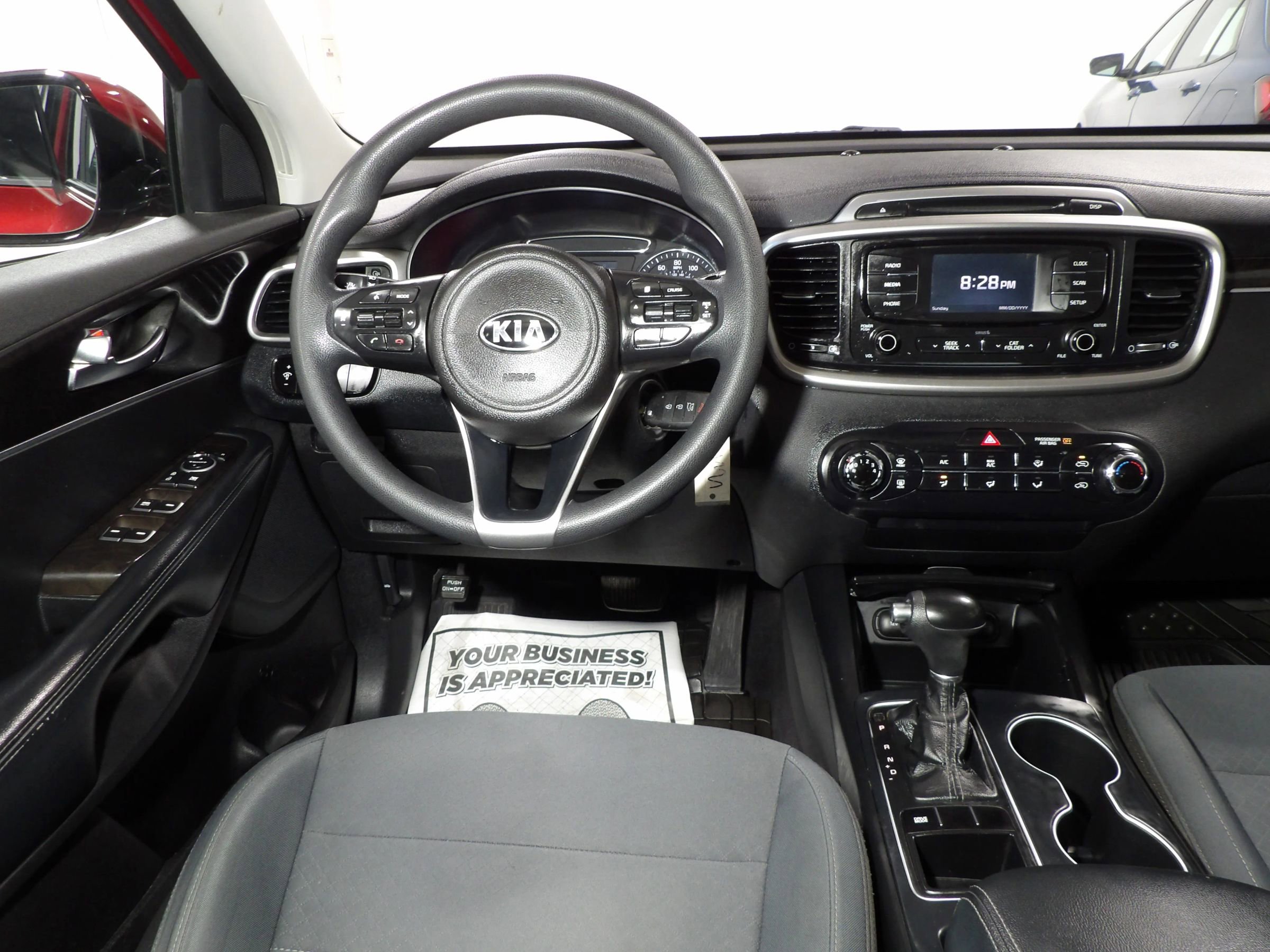 Used 2017 Kia Sorento LX Sport Utility 4D image 14