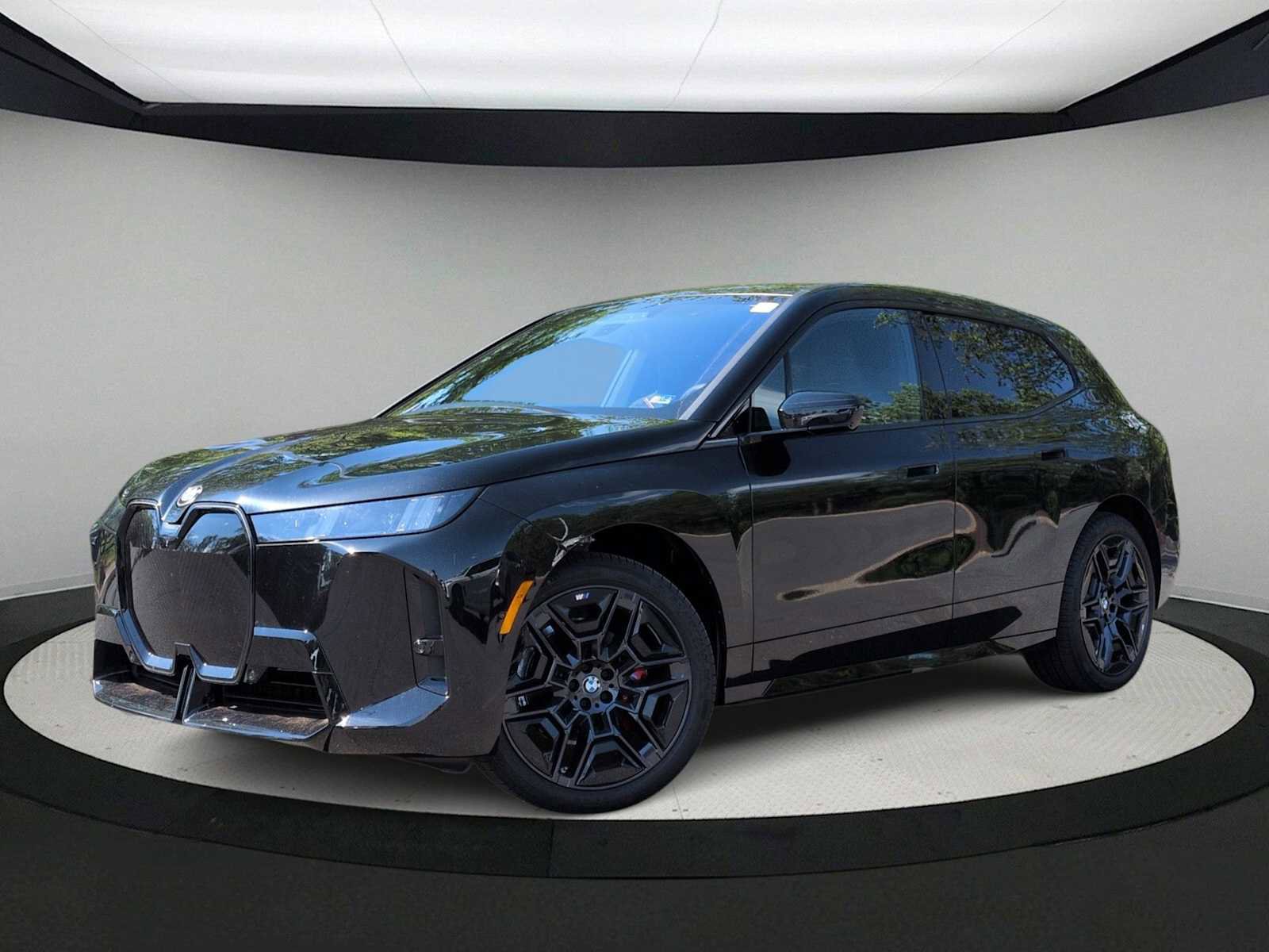 New 2026 BMW iX xDrive45 w/ M Sport Package AWD/4WD image 1