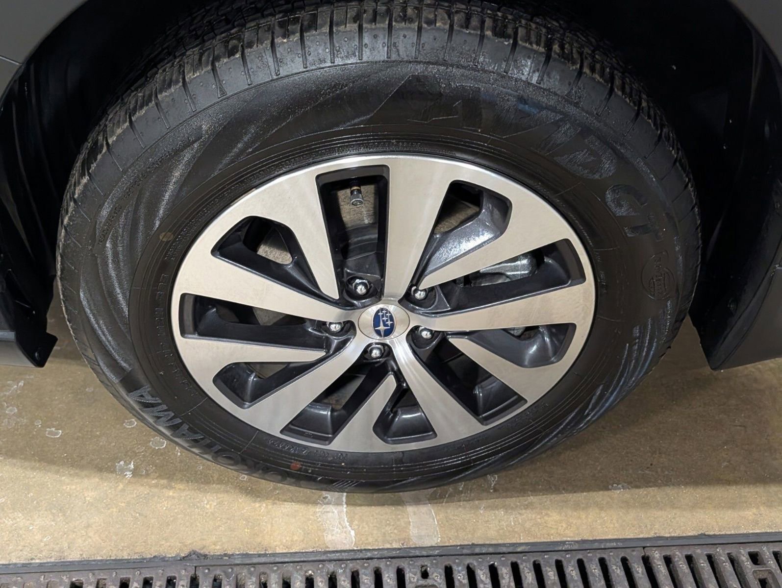 Used 2025 Subaru Outback Premium w/ Popular Package #1A image 13