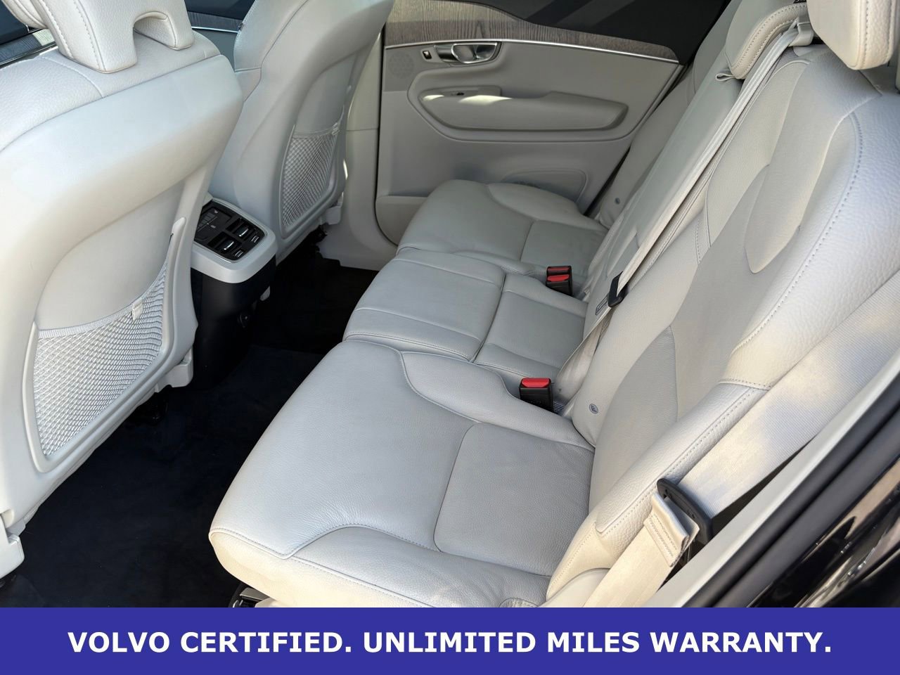 Certified 2023 Volvo XC90 B6 Plus w/ Protection Package Premier AWD/4WD image 31