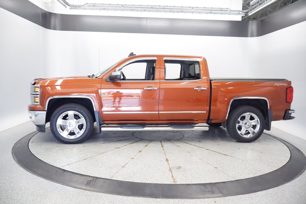 Used 2015 Chevrolet Silverado 1500 LTZ AWD/4WD image 2