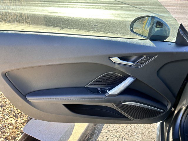 Used 2017 Audi TT 2.0T image 10