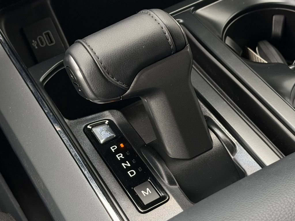 New 2026 Ford F150 XLT w/ Equipment Group 302A MID image 51