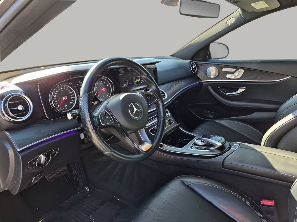 Used 2018 Mercedes-Benz E 300 image 29
