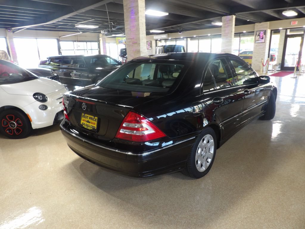 Used 2006 Mercedes-Benz C 350 Sedan image 6