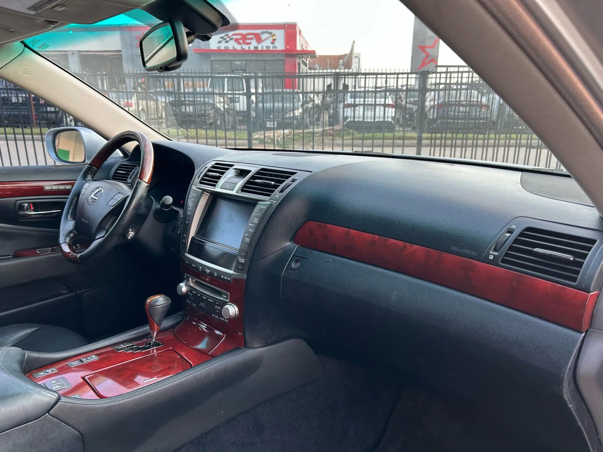 Used 2012 Lexus LS 460 w/ Luxury Value Edition image 14