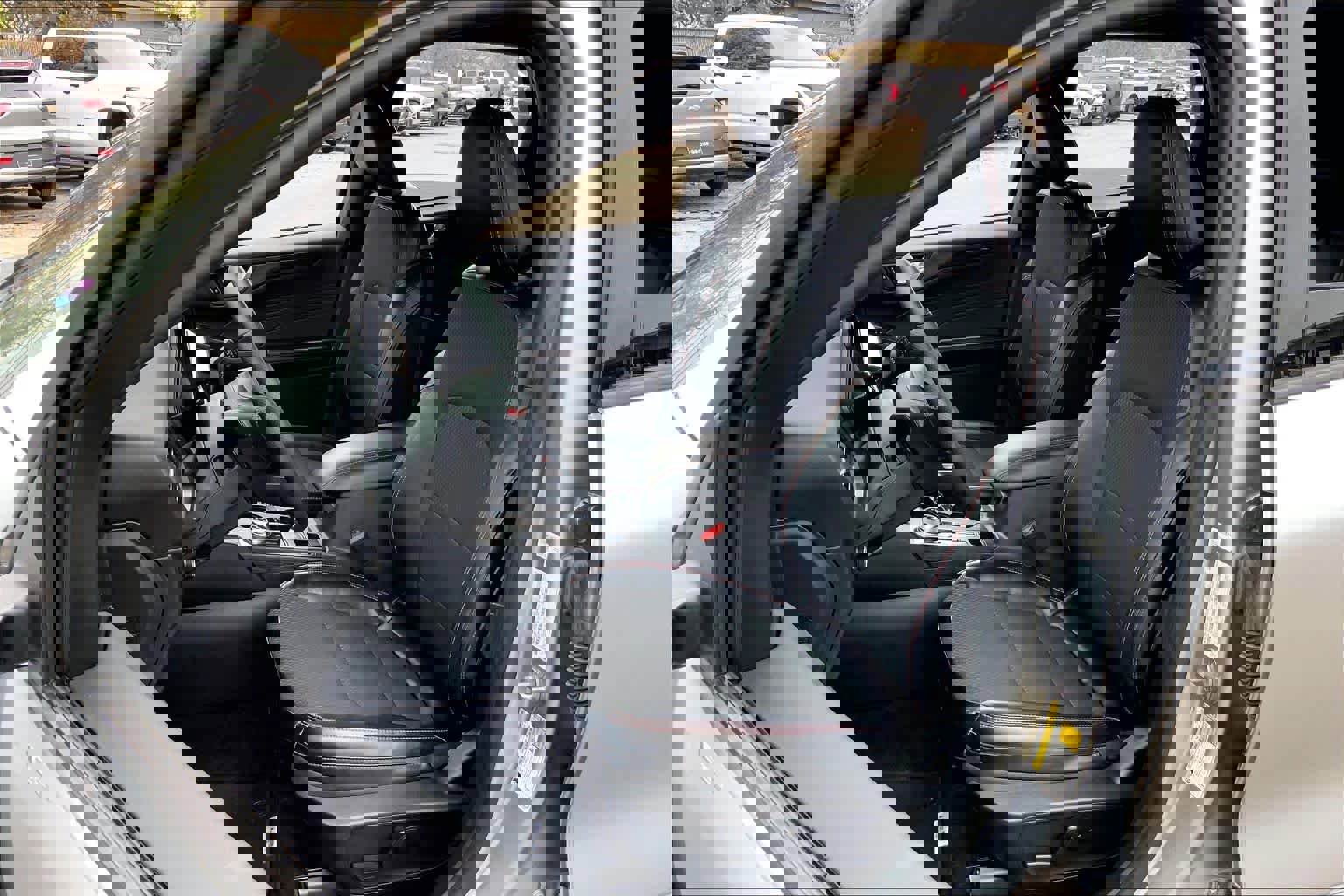 Used 2024 Ford Escape ST-Line w/ Tech Pack #1 image 7